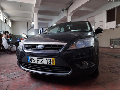 Ford Focus 1.6 TDCI 110cv