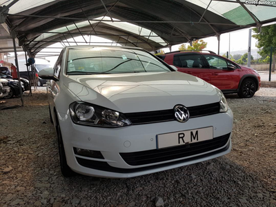 VW Golf Bluemotion