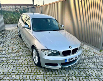 BMW Série 1 118 d e87