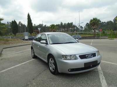 Audi A3 1900 TDI 130 cv 5 Portas Cx 6 V