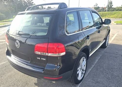 VW Touareg V6 3.0 TDI 225CV