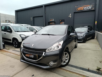 Peugeot 208 1.2 VTI 82