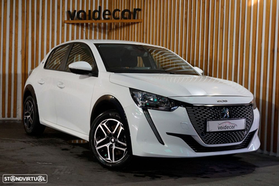 Peugeot e-208 50 kWh Allure Pack