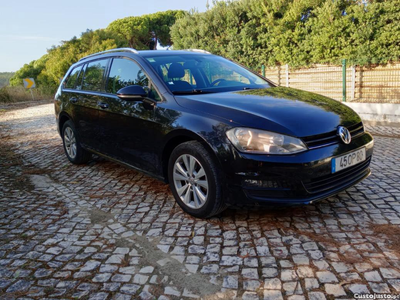 VW Golf Variant 1.6 TDi Confortline DSG