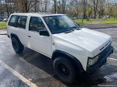 Nissan Terrano 1 td27