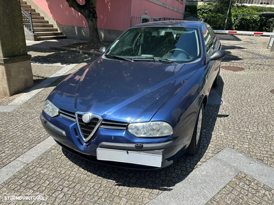 Alfa Romeo 156