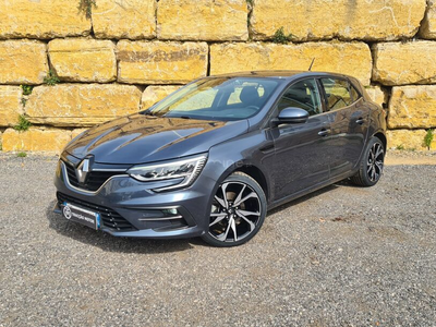 Renault Mégane 1.5 Blue dCi Intens EDC