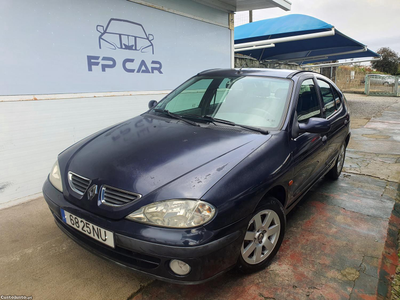 Renault Mégane 1.4 16V RXE