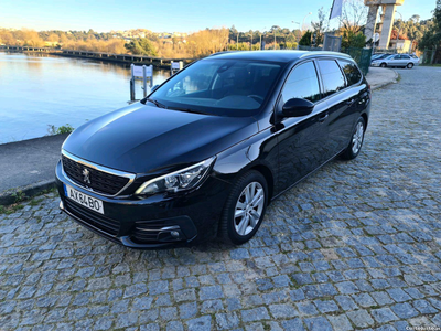 Peugeot 308 SW II 1.2 PureTech (110 Hp