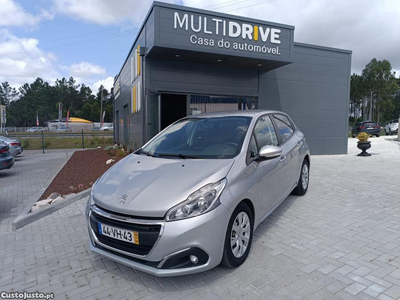 Peugeot 208 1.6 BlueHDi Access