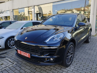 Porsche Macan S