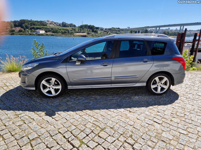 Peugeot 308 sw 1.6 hdi executive 7 lug