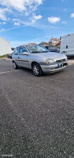 Opel Corsa 1.2 16V