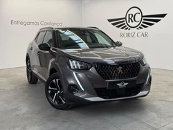 Peugeot 2008 1.2 PureTech GT EAT8