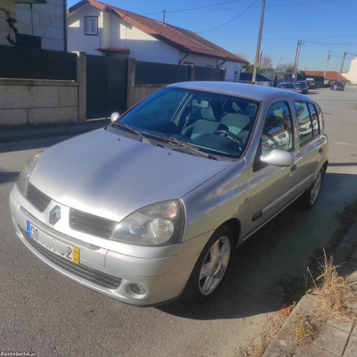 Renault Clio 1.5 DCI