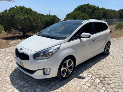 Kia Carens 1.7 CRDI ISG TX