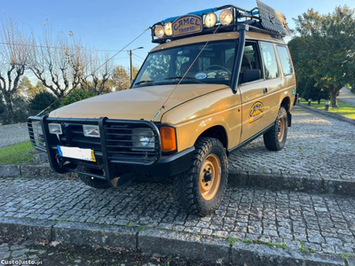 Land Rover Discovery 200 Camel Trophy replica