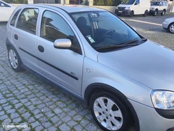 Opel Corsa 1.2 16V Enjoy
