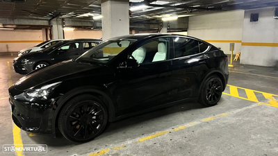 Tesla Model Y Tração Traseira