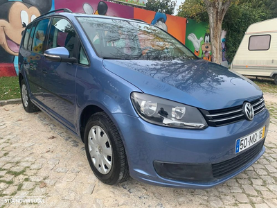 VW Touran 1.6 TDI Trendline DSG 7L