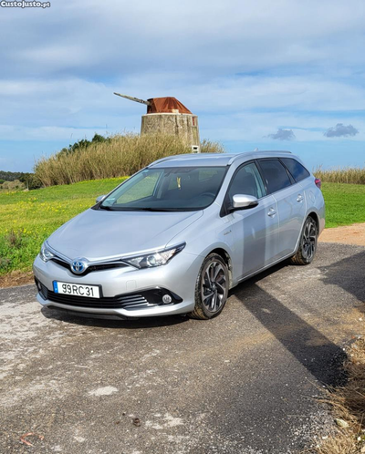 Toyota Auris Touring Sports Híbrido