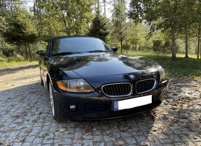 BMW Z4 2.0 i E85 Cabriolet Sport 6 Velocidades