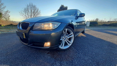 BMW 320 320D NACIONAL E90 GPS