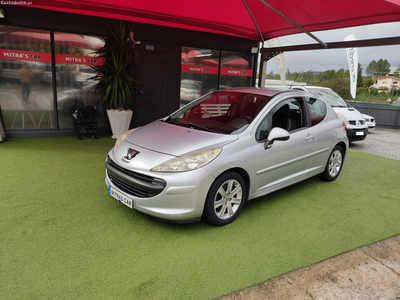 Peugeot 207 1.6 HDI