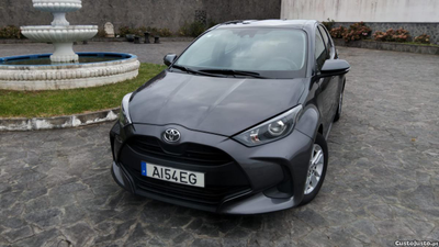 Toyota Yaris 1.0 Confort pack Style