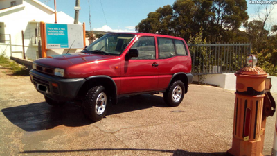 Nissan Terrano 2.7 td