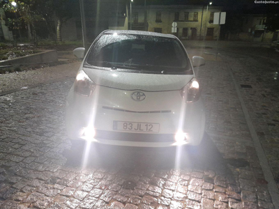 Toyota iQ C/NOVO  NACIONAL