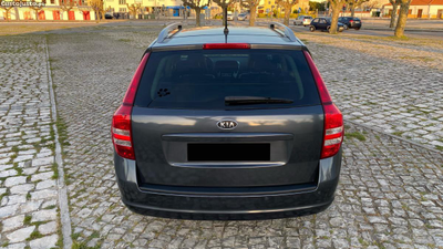 Kia Ceed Negociável impecável