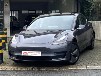 Tesla Model 3 STANDARD RANGE PLUS - IVA DEDUTIVEL - 2020