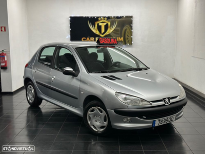 Peugeot 206 1.1 XR