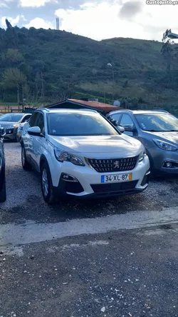 Peugeot 3008 1.5 bluehdi active