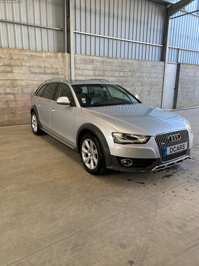 Audi A4 ALLROAD 2.0 tdi Caixa Automática