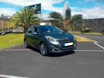 Peugeot 208 1.2 Pure Tech Style - 80 Cv - 2016