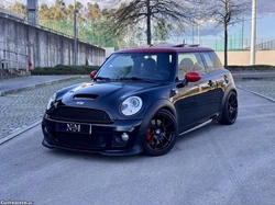 MINI John Cooper Works .