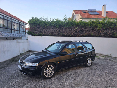 Opel Vectra 1.6 16v