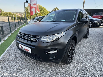 Land Rover Discovery Sport 2.0 D AWD SE