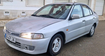 Mitsubishi Lancer 1.3 gasolina