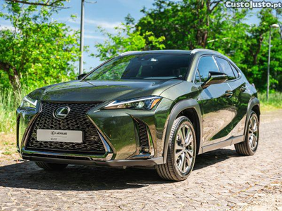 Lexus NX 250h Sport