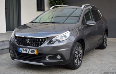 Peugeot 2008 1.2VTi Allure NACIONAL