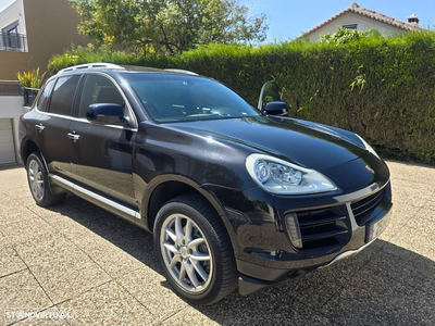 Porsche Cayenne Tiptronic