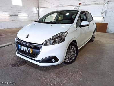 Peugeot 208 DIESEL-PREÇO DE REVENDA