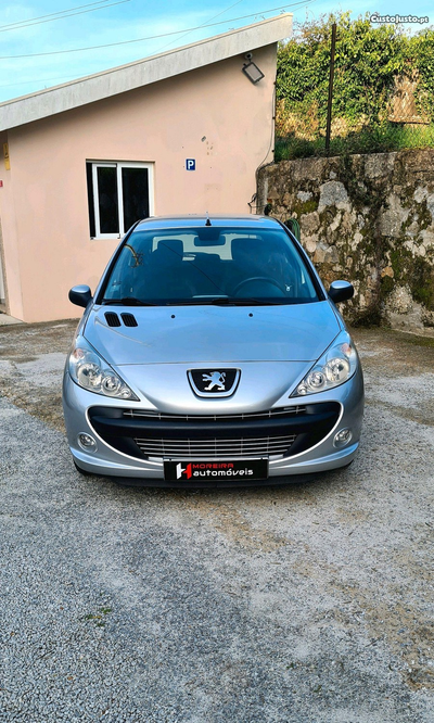 Peugeot 206 plus 1.1 Gasolina 2011