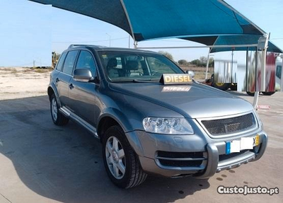 VW Touareg SUV-V10-4X4