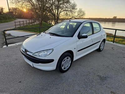 Peugeot 206 1.1i 5P