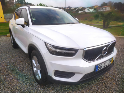 Volvo XC40 D3 Momentum