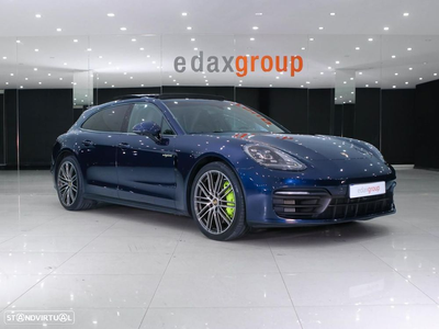 Porsche Panamera Sport Turismo 4 E-Hybrid